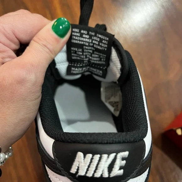 Nike Dunk Low Retro WOMEN'S 5 White Black Panda Sneakers Shoes
